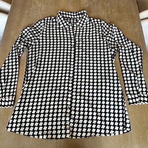 TTAHARI Black and White Geometric Shirt